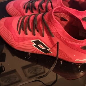 Lotto Men's Athletic Soccer Cleats in Red with Black Accents